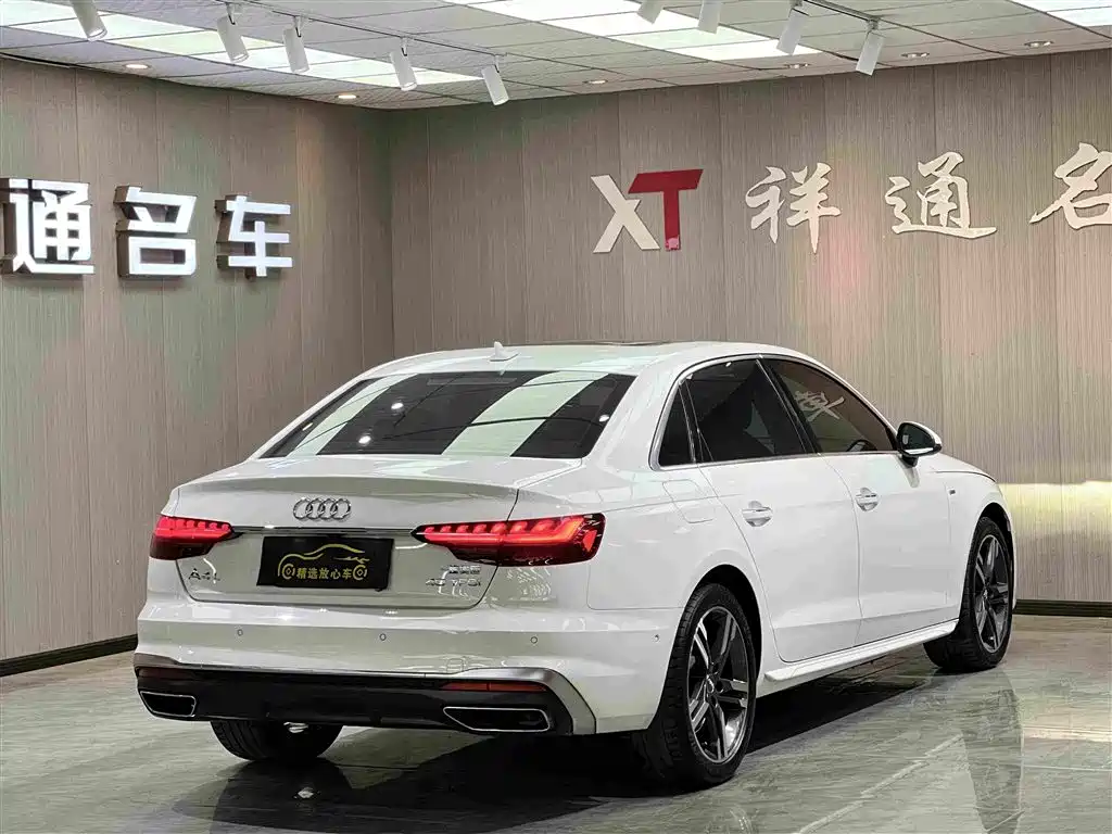 Audi A4L 2021 — фото 16