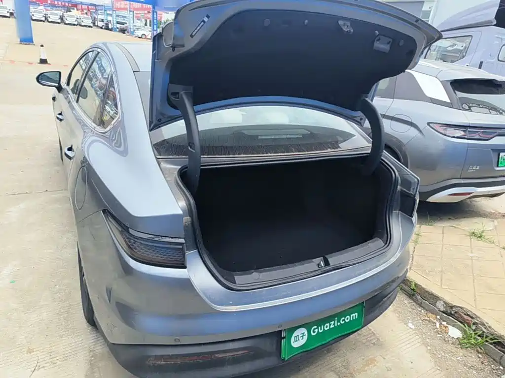BYD Seal 05 DM-i 2025 — фото 19