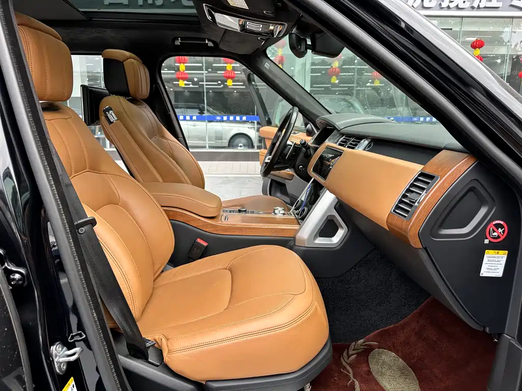Land Rover Range Rover 2018 — фото 12