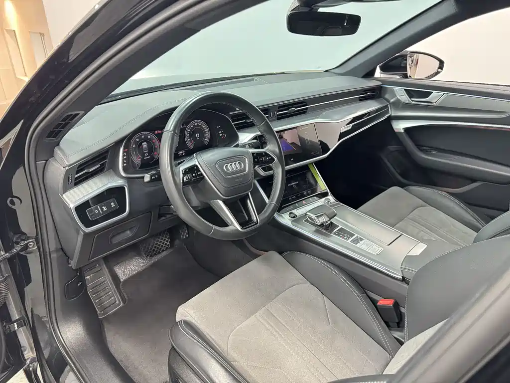 Audi A6L 2023 — фото 16
