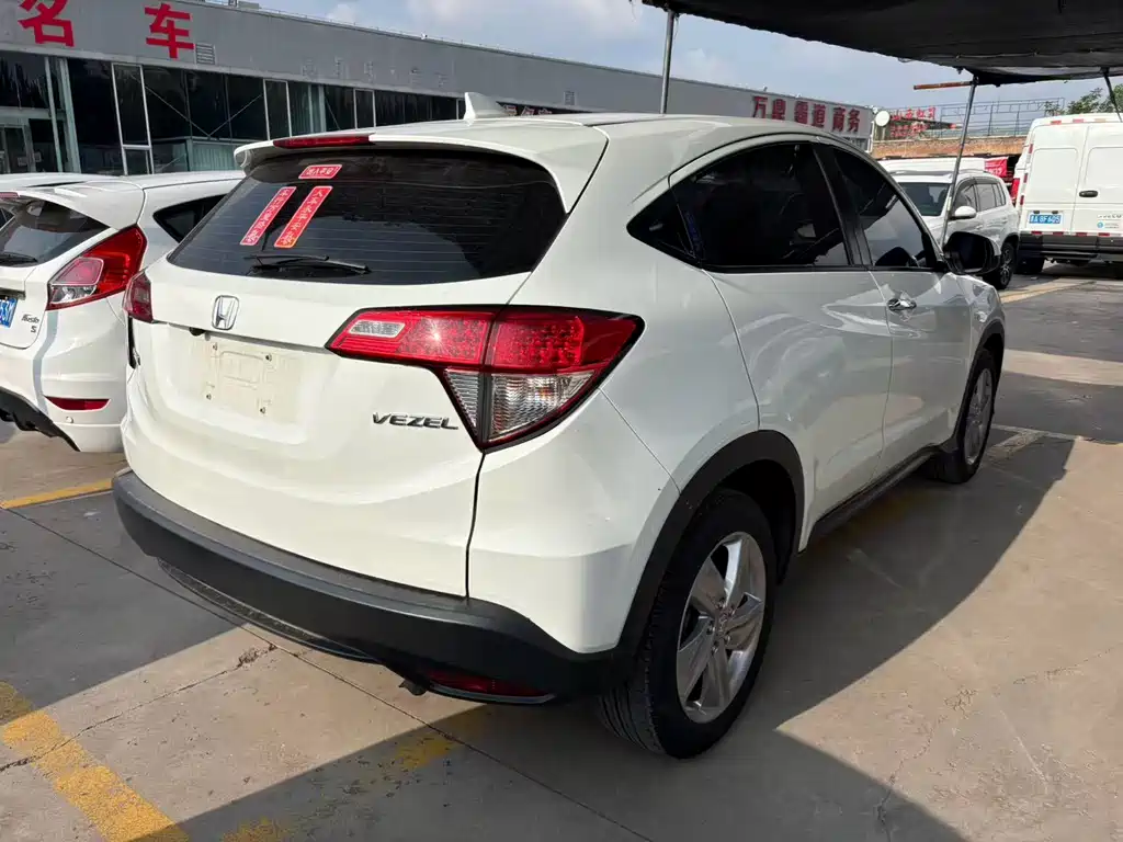 Honda Vezel 2021 — фото 8