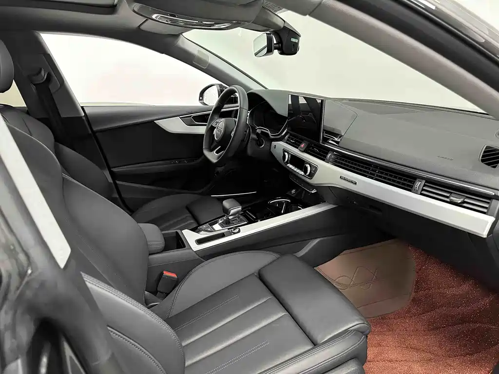 Audi A5 2025 — фото 12
