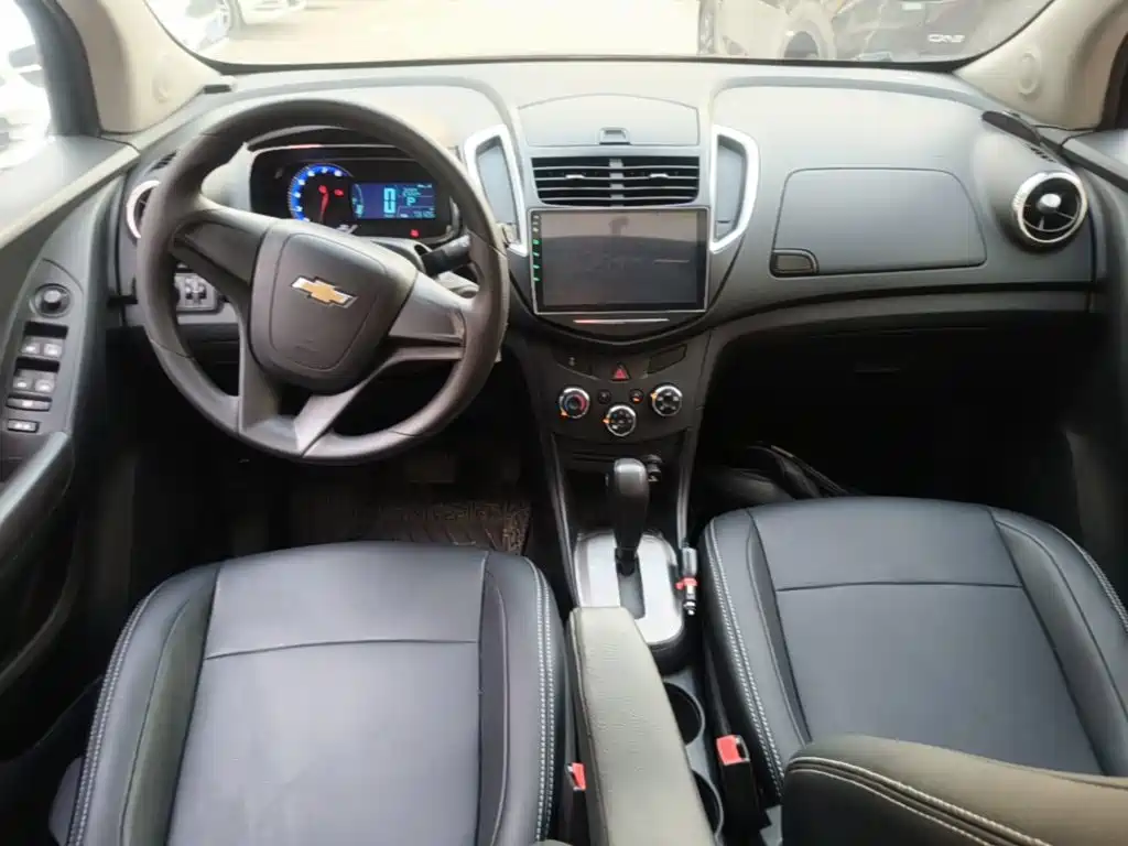 Chevrolet Trax 2016 — фото 10