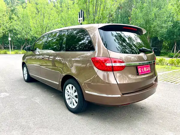 Buick GL8 2019