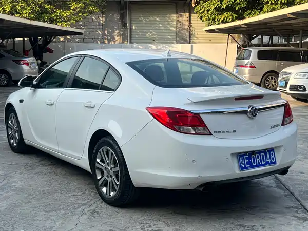 Buick Regal 2012