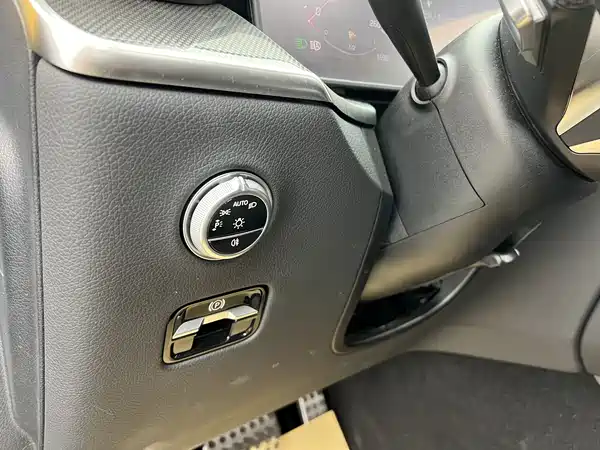 Mercedes-Benz GLC Coupe 2025