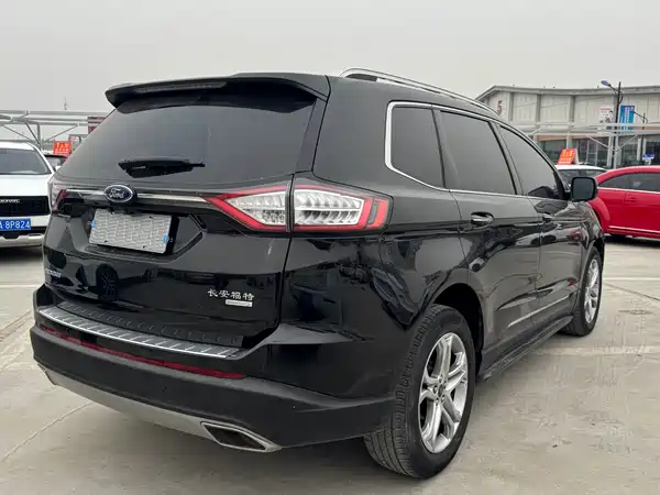 Ford Edge 2018