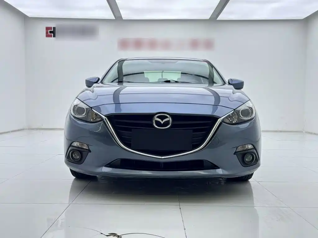 Mazda 3 Axela 2015 — фото 23
