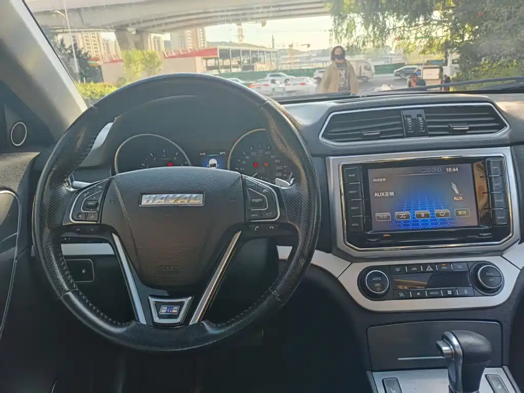 Haval H6 Coupe 2016 — фото 8