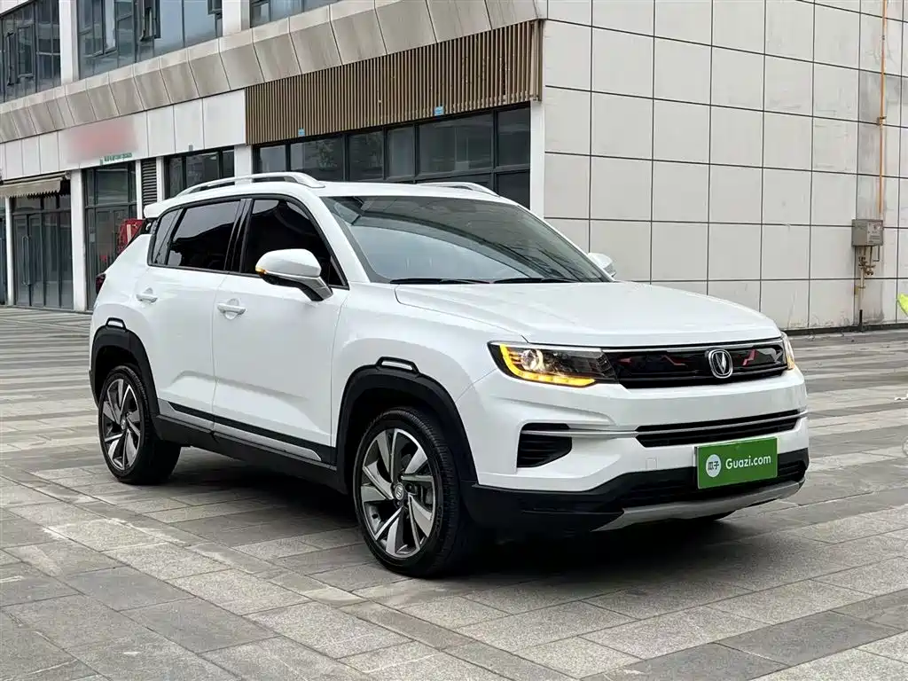Changan CS35PLUS 2020 — фото 4