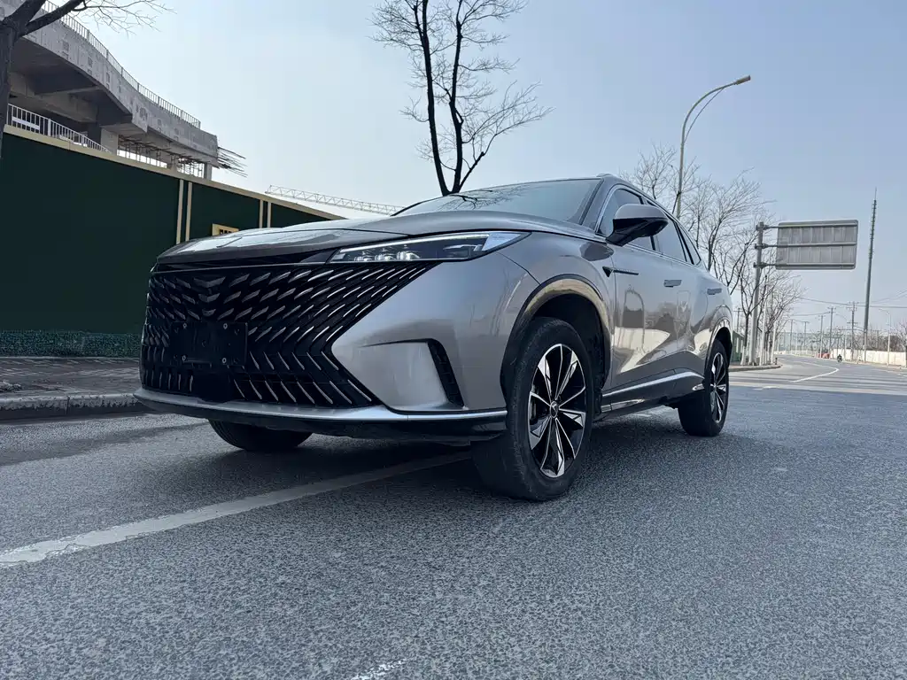 Roewe RX5 2022 — фото 1