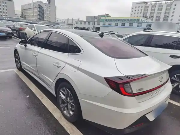 Hyundai Sonata 2021