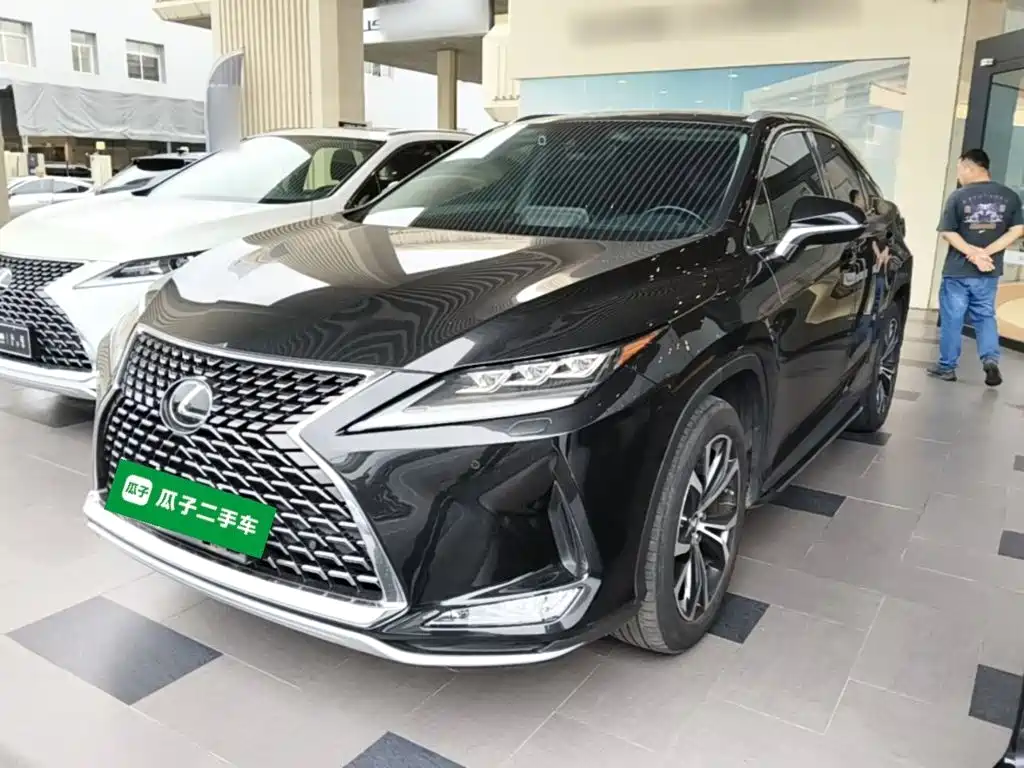 Lexus RX 2021