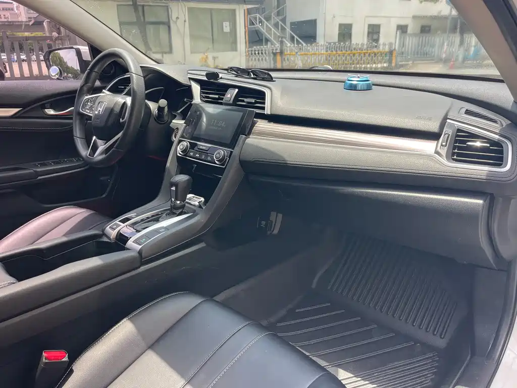 Honda Civic 2021 — фото 14