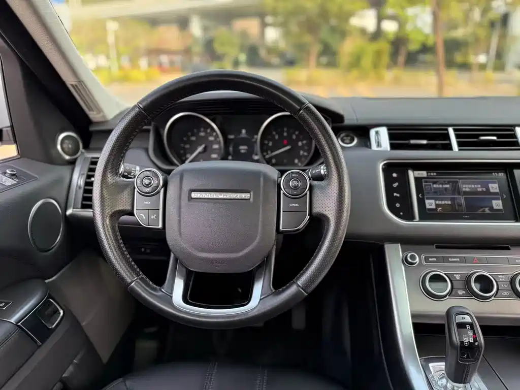 Land Rover Sport 2017 — фото 10