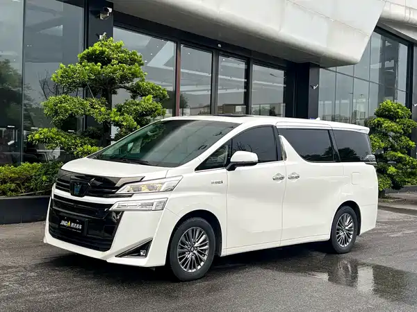 Toyota Vellfire 2023