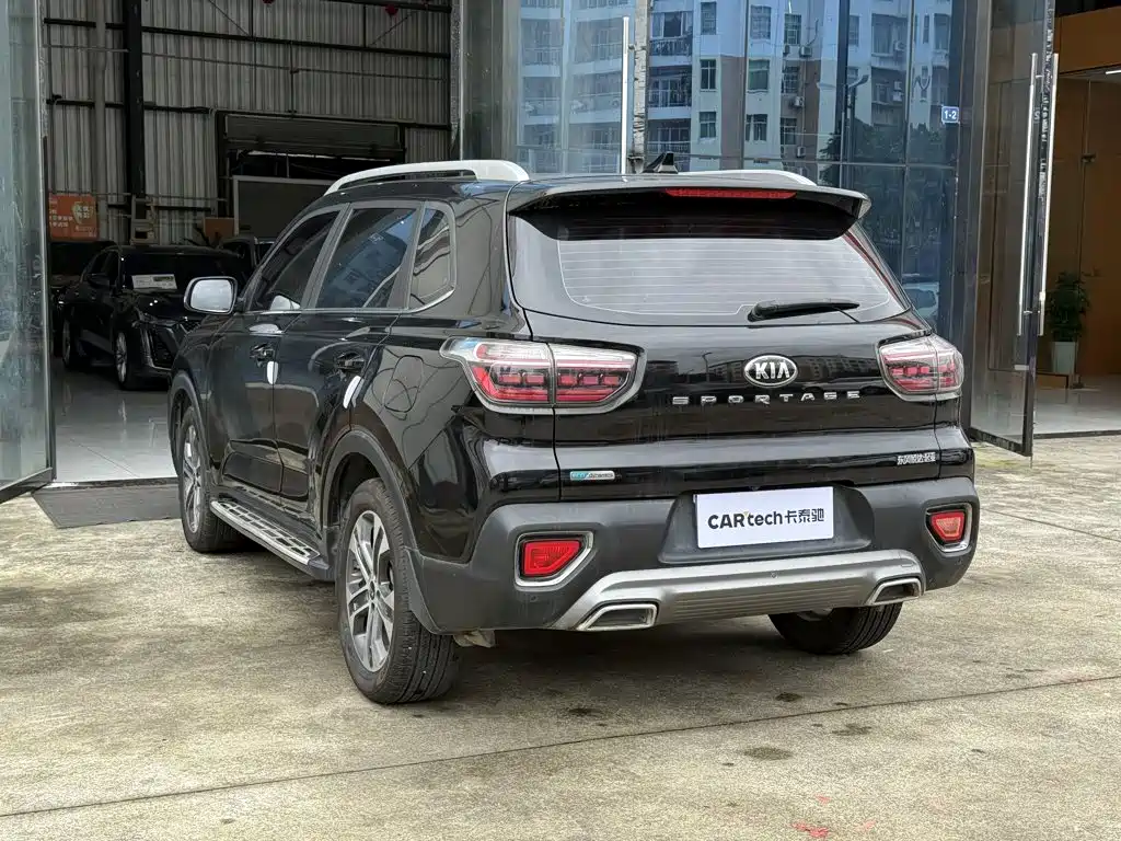Kia Sportage 2018 — фото 14