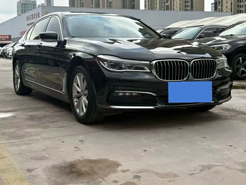 BMW 7 Series 2016 — фото 3