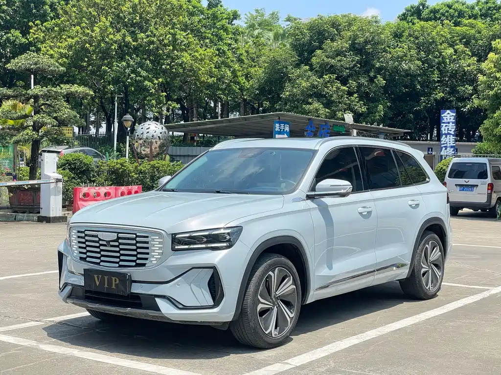 Geely Xingyue L 2022 — фото 1