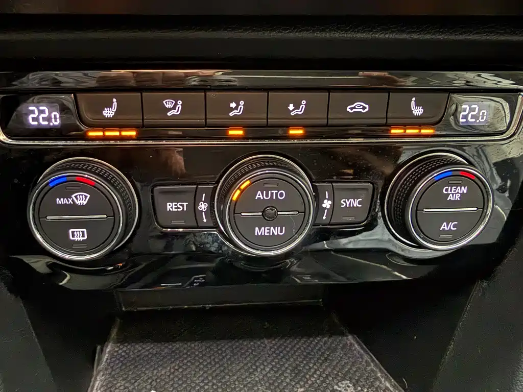 Volkswagen Tiguan L 2021 — фото 18