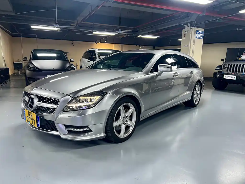 Mercedes-Benz CLS 2013 — фото 1