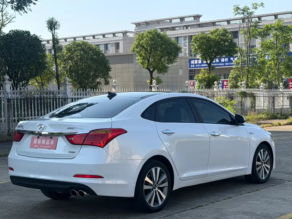 Hyundai Mistra 2016 — фото 5