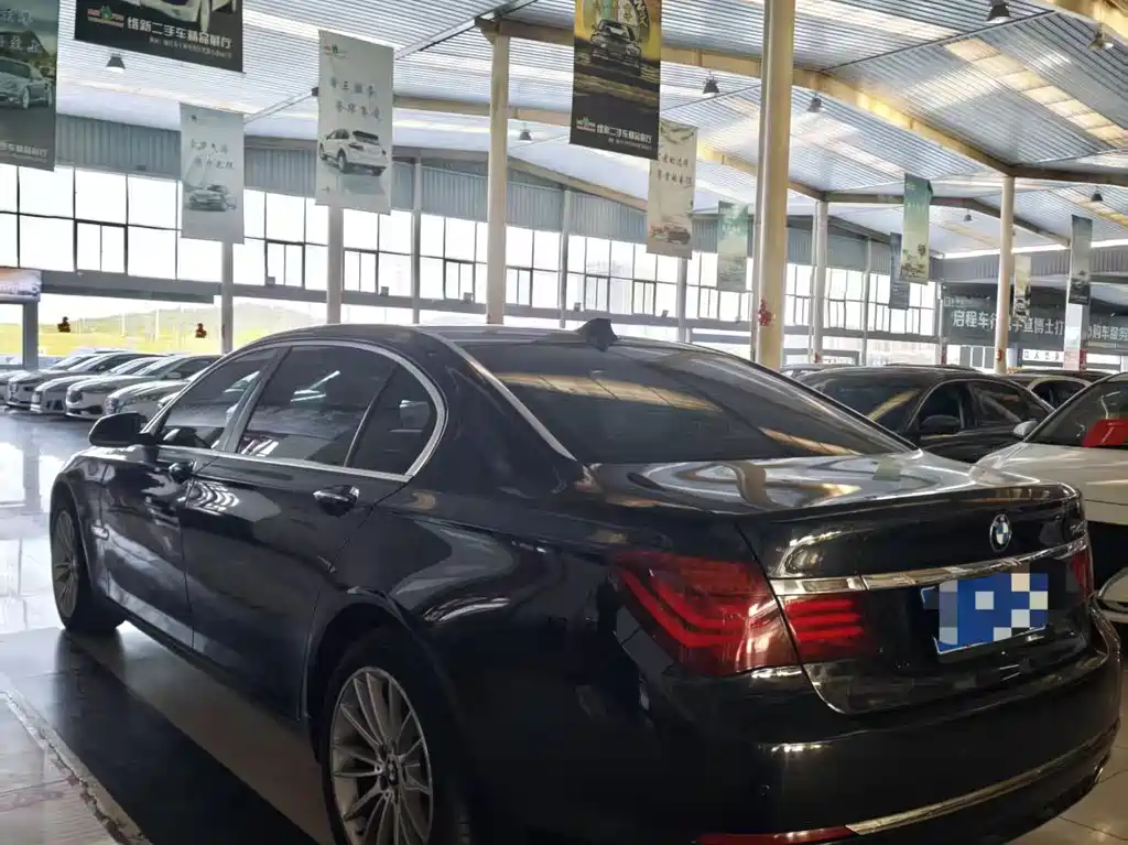 BMW 7 Series 2014 — фото 4