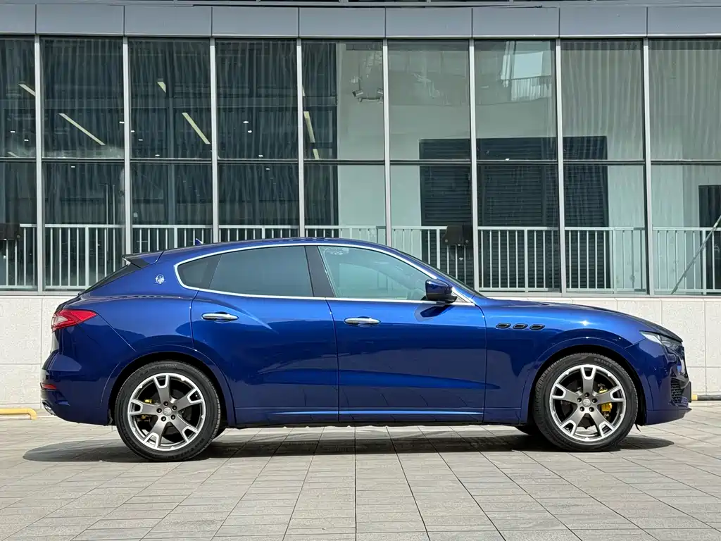Maserati Levante 2017 — фото 2