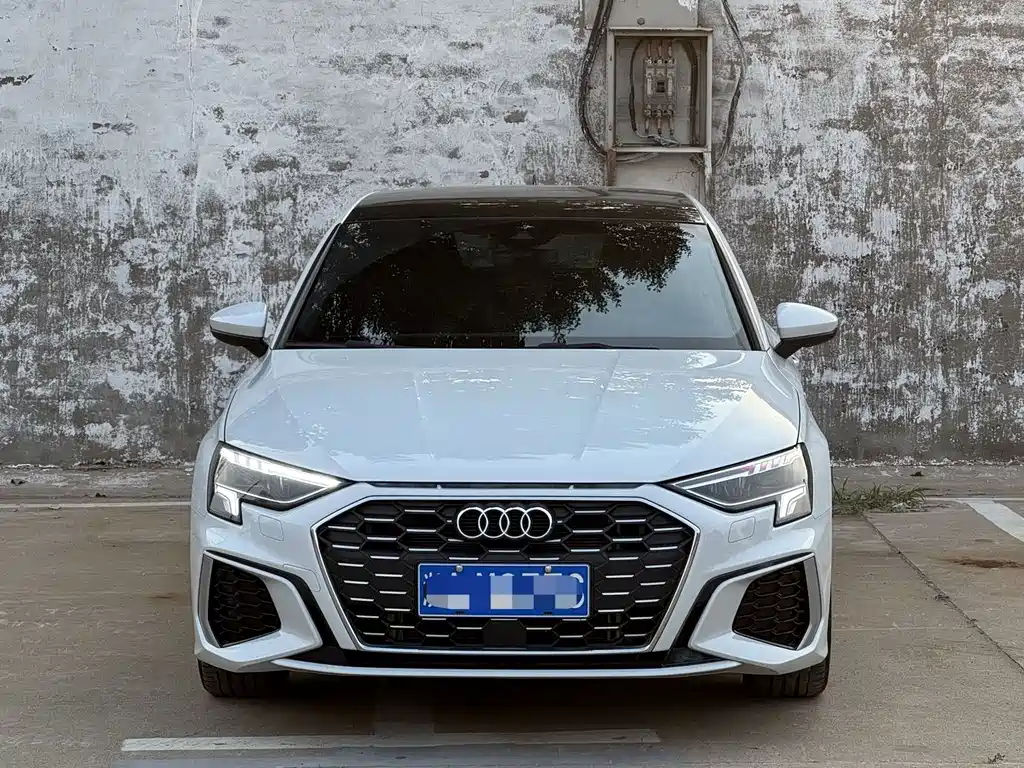 Audi A3 2022 — фото 2