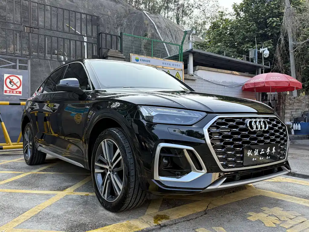 Audi Q5L Sportback 2021 — фото 6