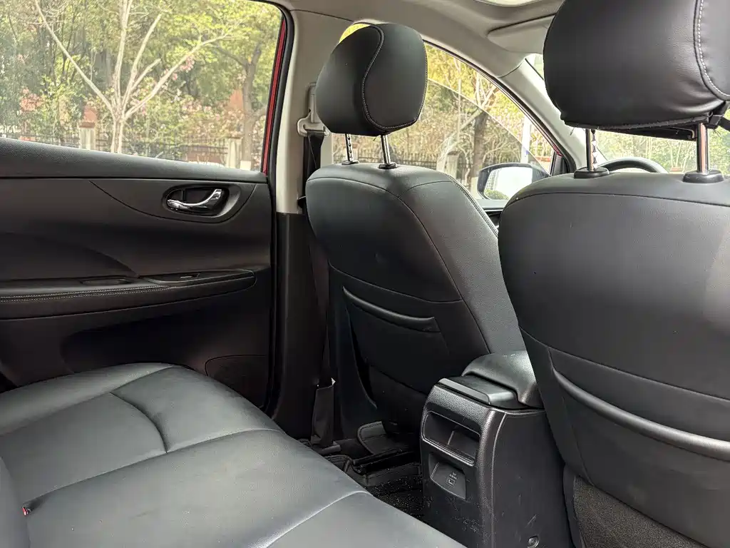 Nissan Tiida 2021