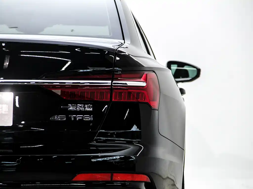Audi A6L 2021 — фото 30