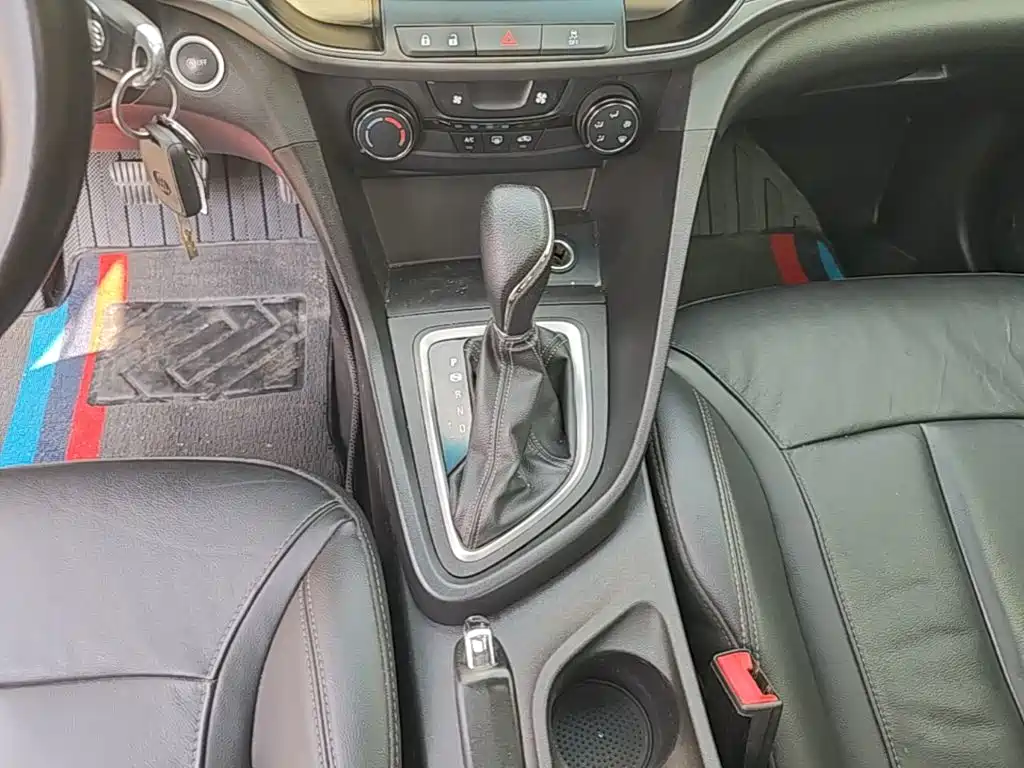 Buick Excelle GT 2018 — фото 14
