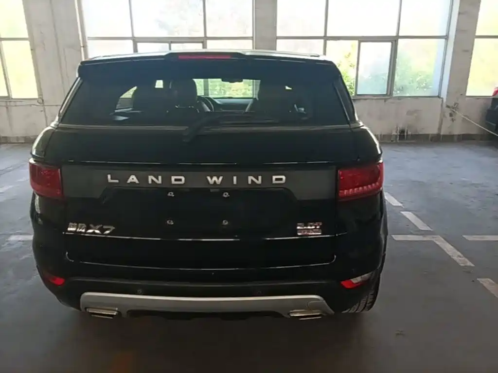 Landwind X7 2017 — фото 6