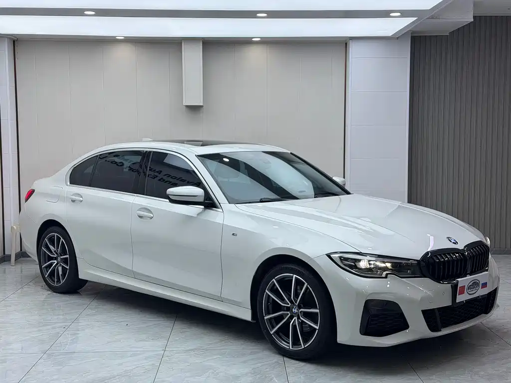 BMW 3 Series 2022