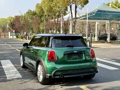 MINI MINI 2021