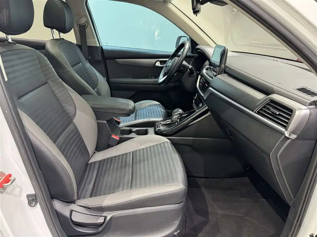 Kia Sportage 2021 — фото 30