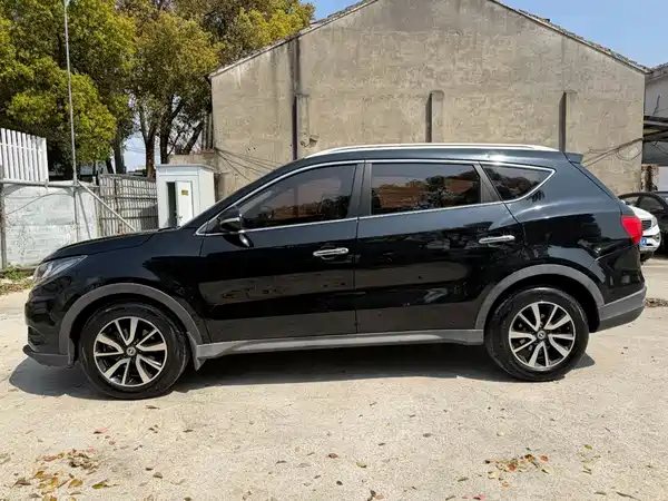 Dongfeng Scenery 580 2017