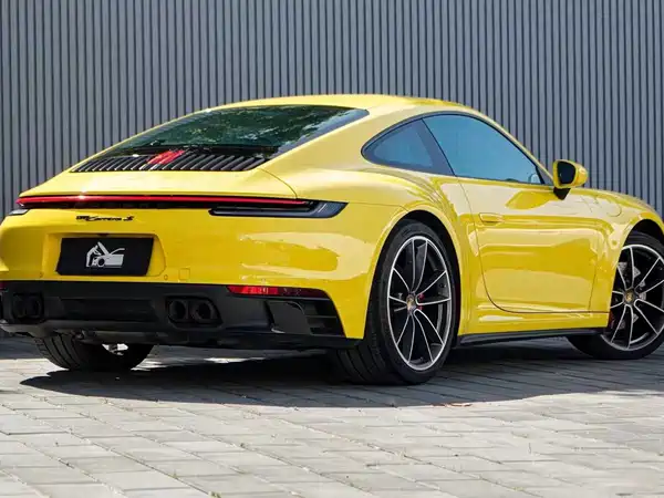 Porsche 911 2019