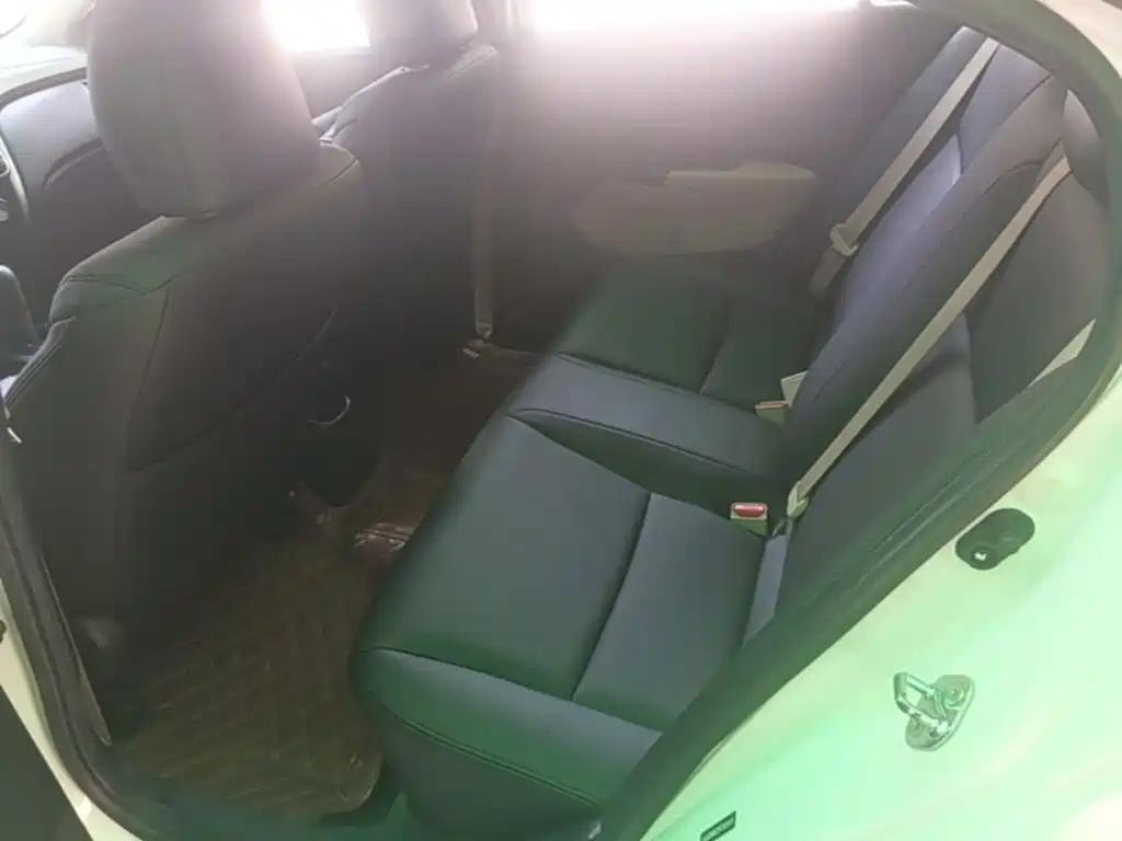 Honda City 2015 — фото 17