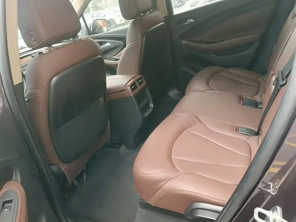Buick Envision Plus 2017 — фото 17