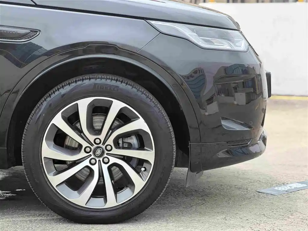 Land Rover Discovery Sport 2022 — фото 9