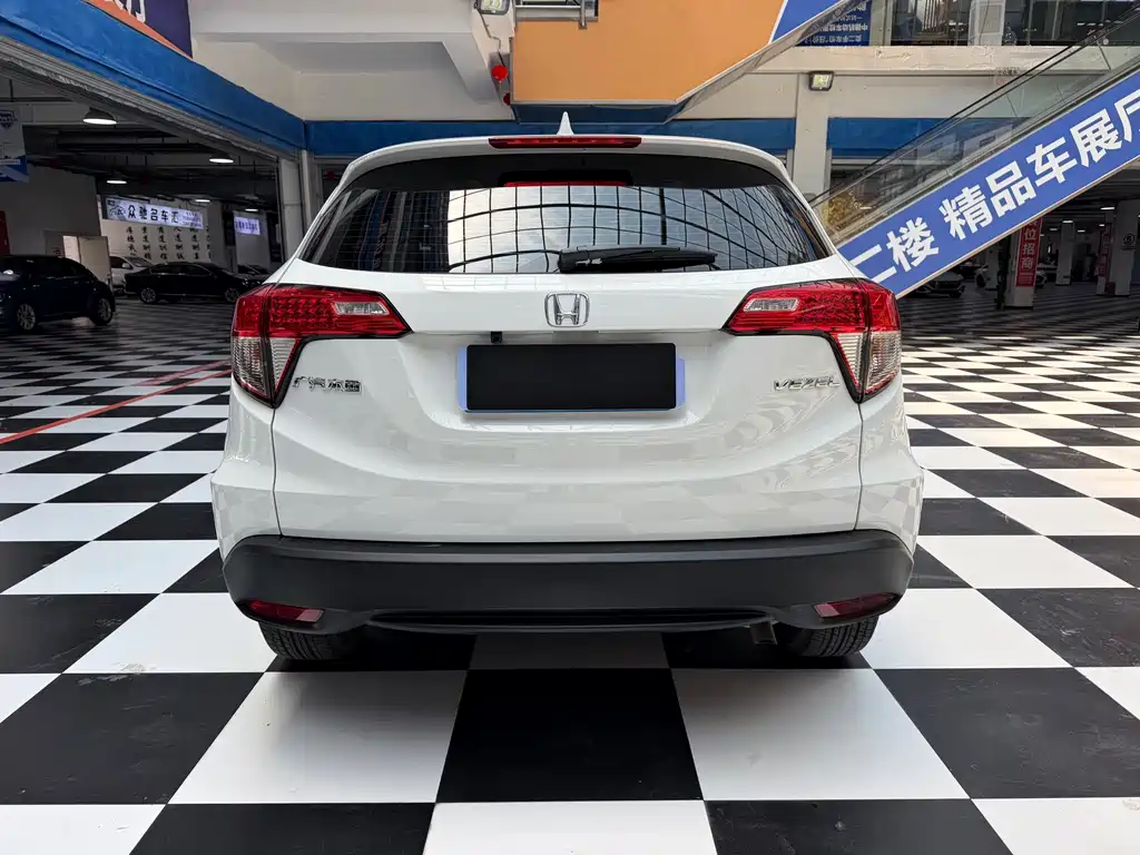 Honda Vezel 2021 — фото 18