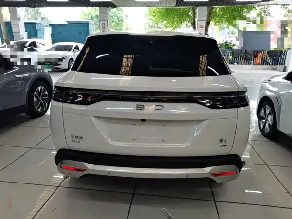 BYD Song L DM-i 2025