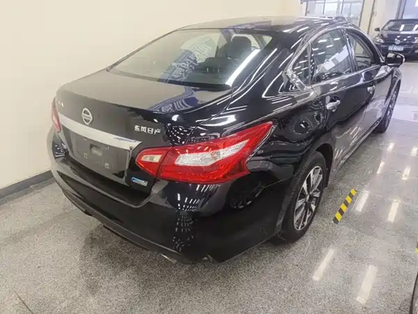 Nissan Teana 2016