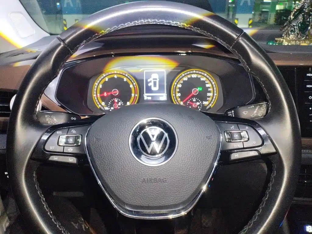 Volkswagen Tharu 2021