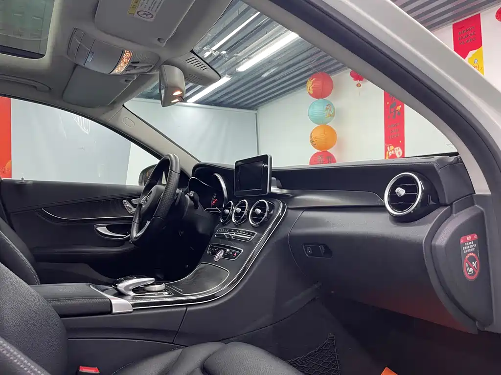 Mercedes-Benz C-Class 2015 — фото 21