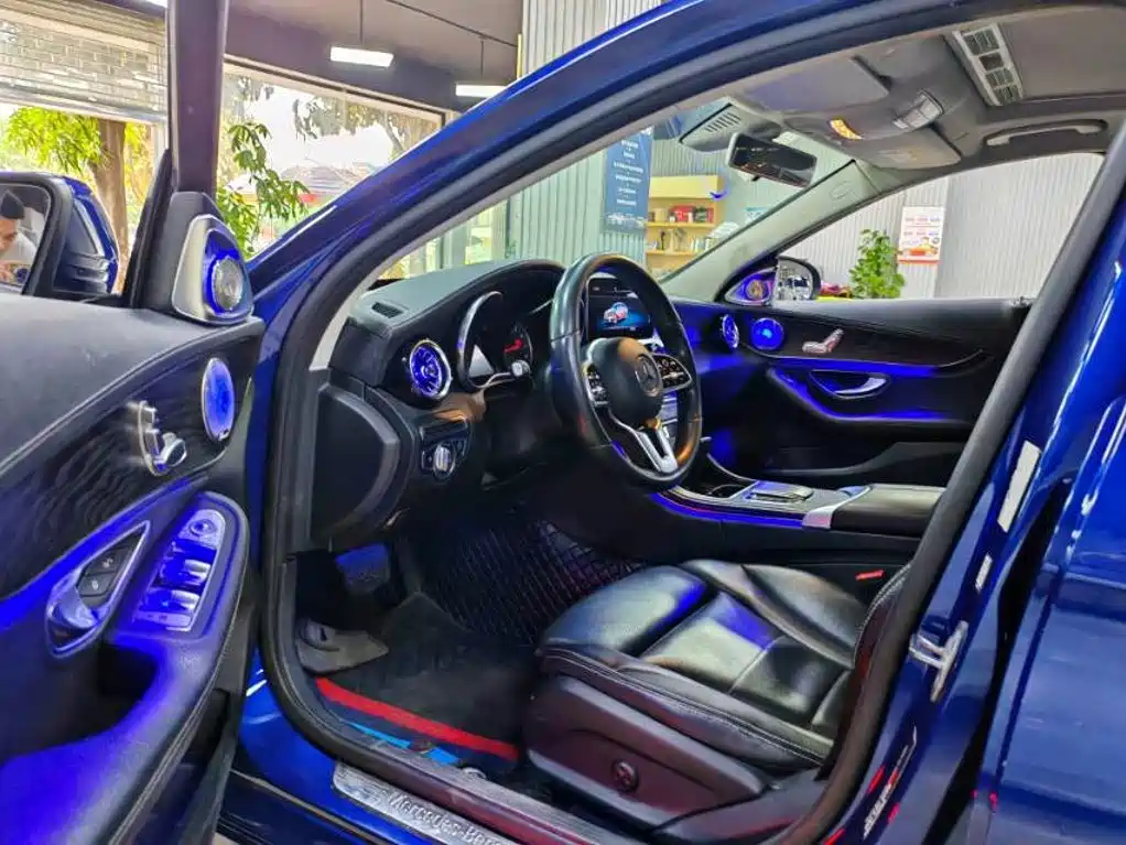 Mercedes-Benz C-Class 2019