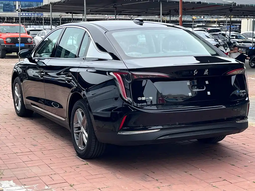 Hongqi E-QM5 2026 — фото 4