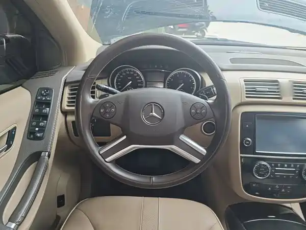 Mercedes-Benz R-Class 2014